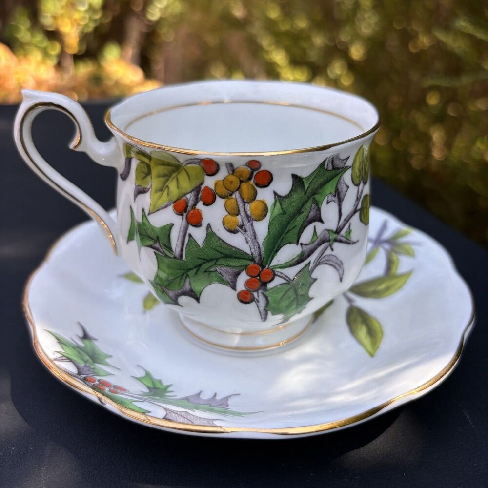 Vintage ROYAL ALBERT England FLOWER of MONTH #12 HOLLY Pattern Set Cup & Saucer